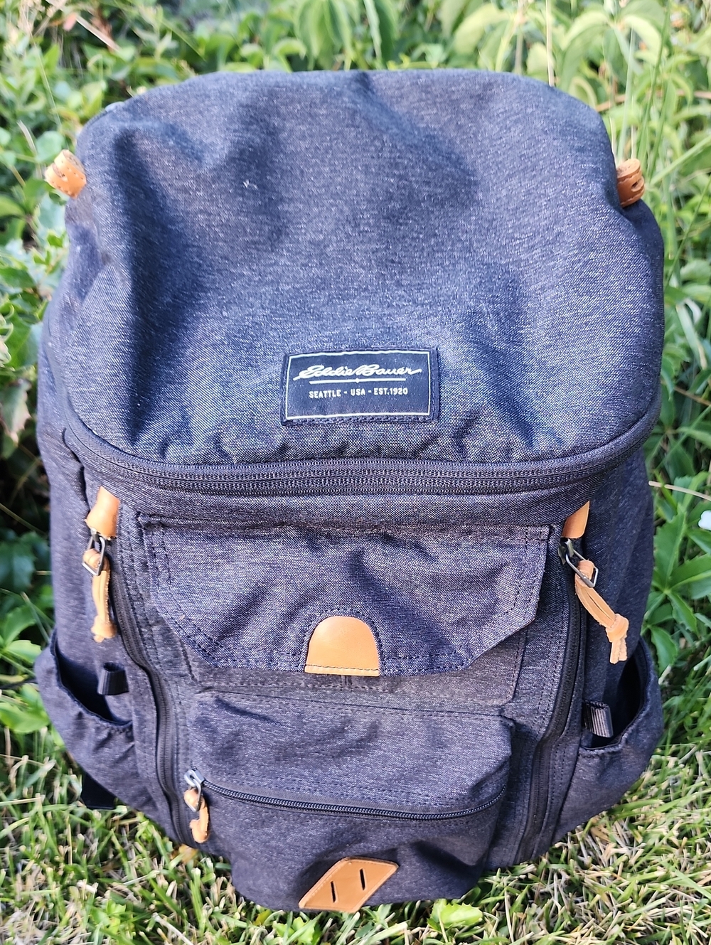 Eddie Bauer Rugged Charcoal Backpack - Picture 3 of 17
